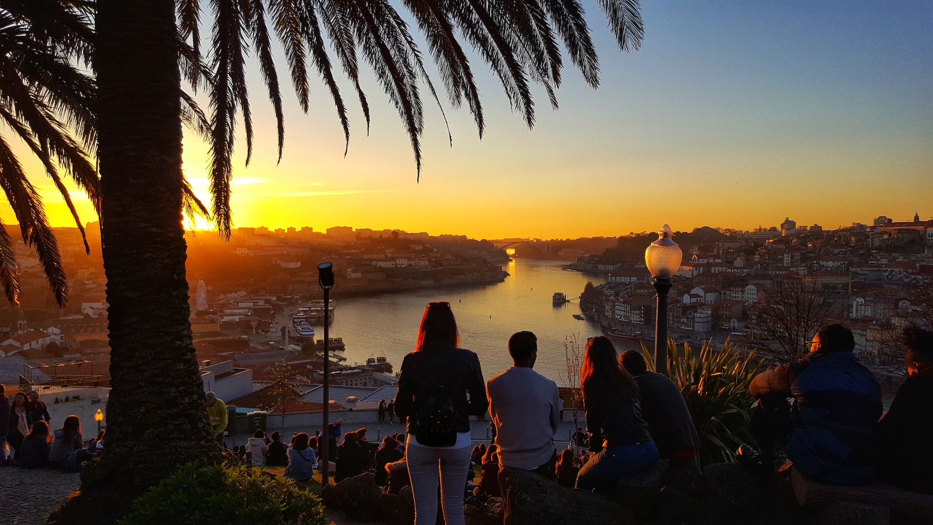 Porto Nightlife & Party Guide – 2024