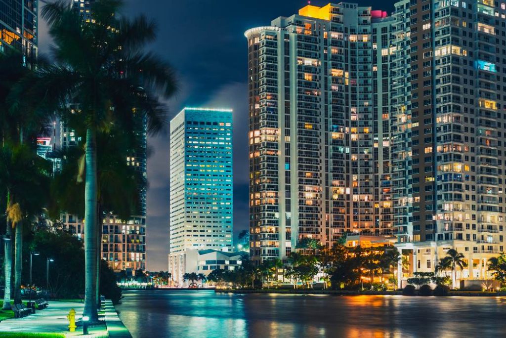 Miami Nightlife & Party Guide – 2024