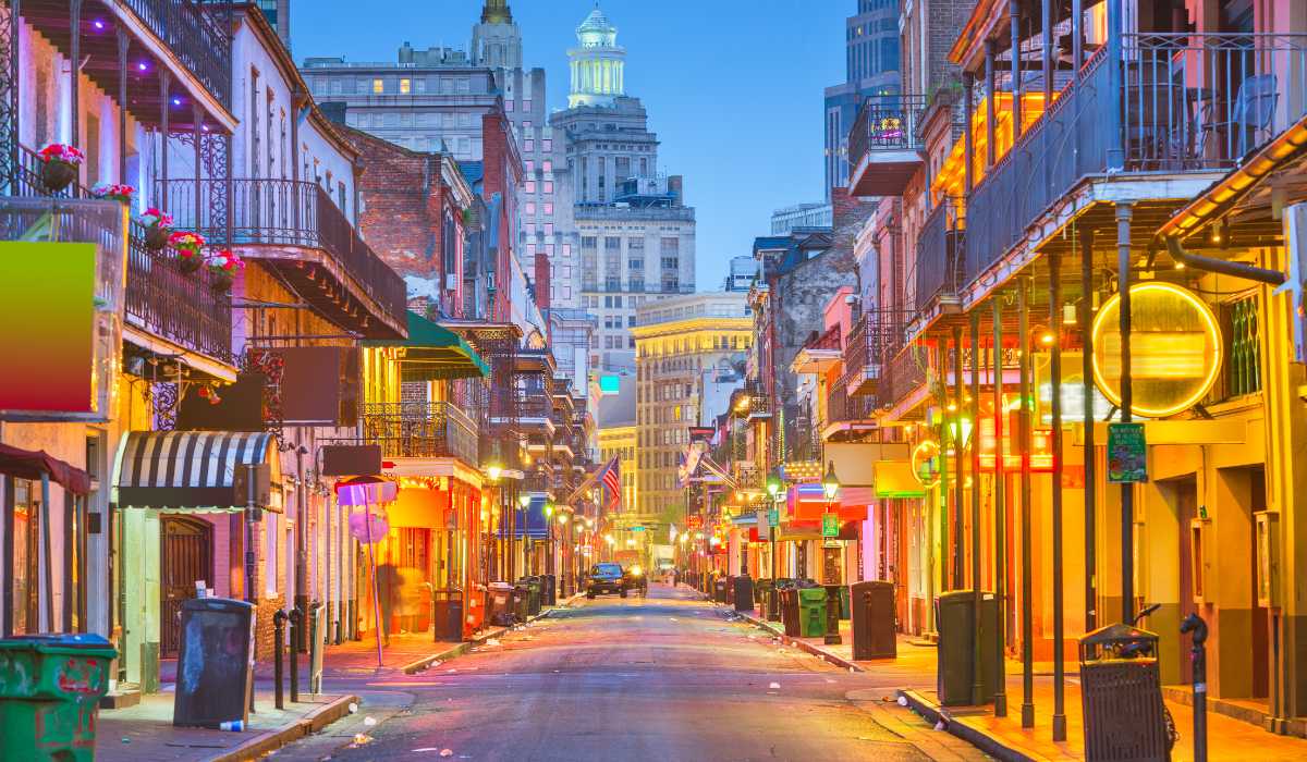 New Orleans Nightlife & Party Guide – 2023