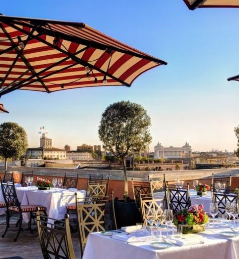 The 10 Best Rooftop Bars in Paris for Unforgettable Views