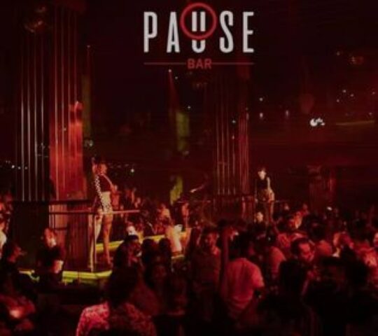 Pause Club
